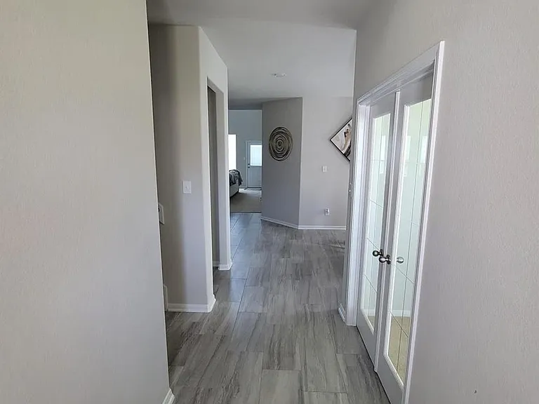 4418 Hronas Dr — Photo 5