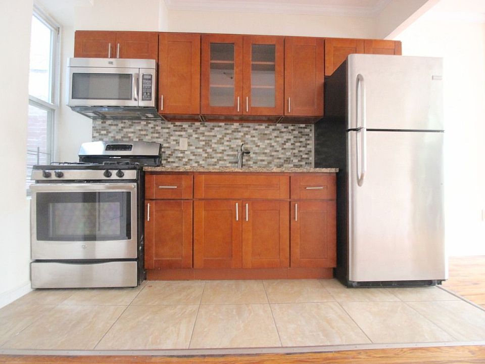 1st image of 267 Sumpter St APT 1