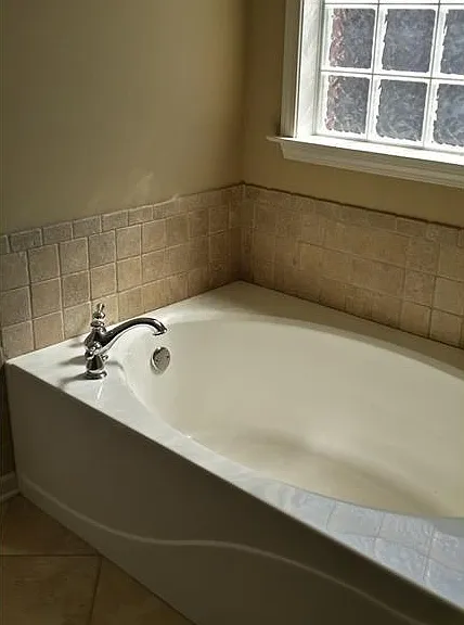 8709 Lindsey Ln — Photo 11