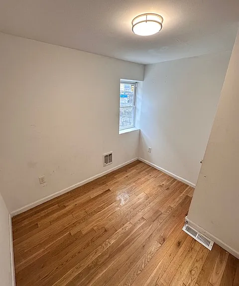 2242 Wharton St — Photo 7