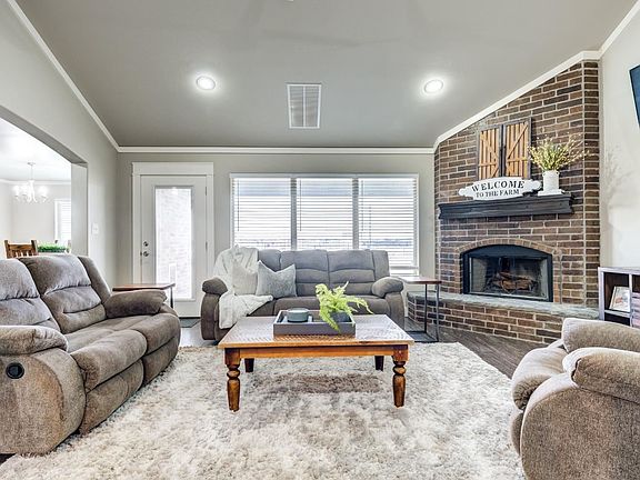 4th image of 2608 Immaculata St