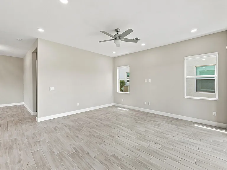 5608 Macoon Way — Photo 33