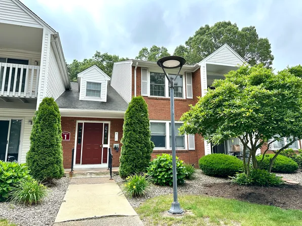 1 Concorde Way #B3, Windsor Locks, CT 06096