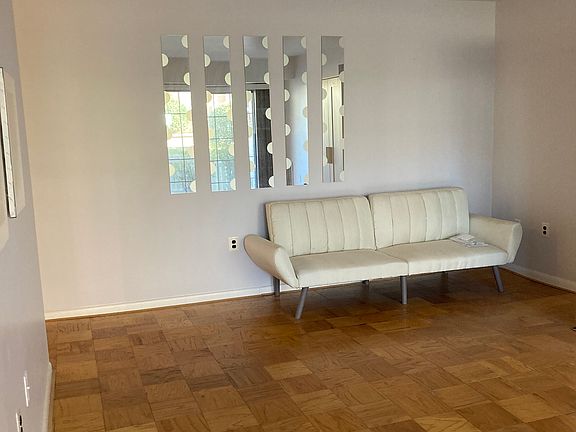 3rd image of 1933 Wilson Ln APT 104