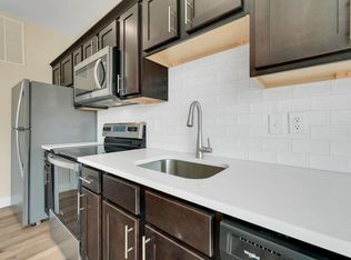 Beverly Lofts, LLC - West - 519 E. Cherry St., Springfield, MO 65806