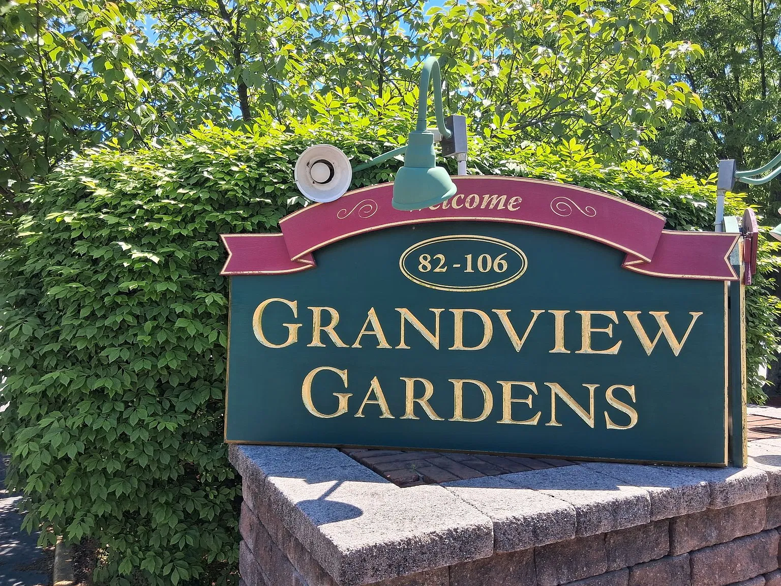 Grandview Gardens Apartments — Photo 1