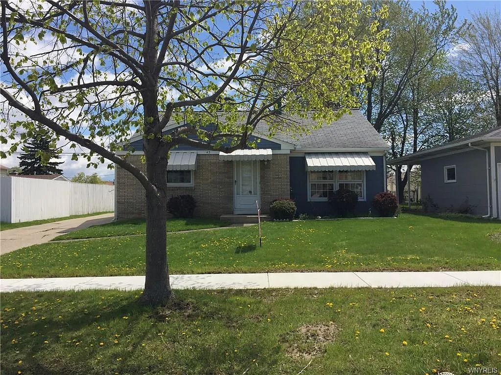 43 Jamaica Ln photo 1