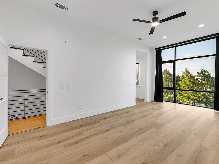 3200 Thomas Ave — Photo 21