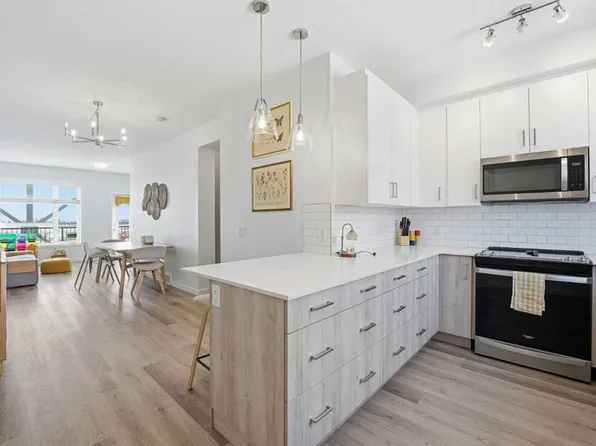 850 E Belmont Dr SW #518, Calgary, AB T2X 4A6