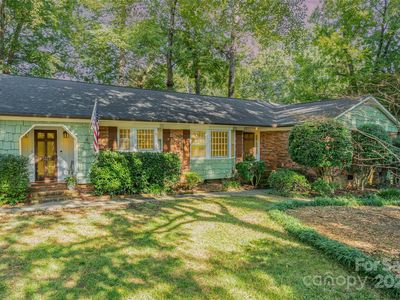 5811 Doncaster Dr, Charlotte, NC, 28211