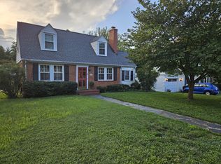 1104 Skipwith Rd, Henrico, VA 23229