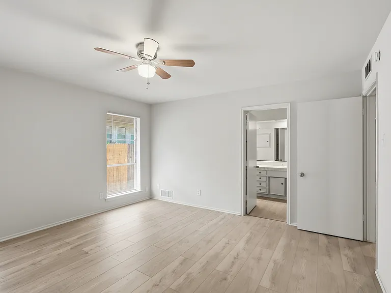 13328 Southview Ln — Photo 14