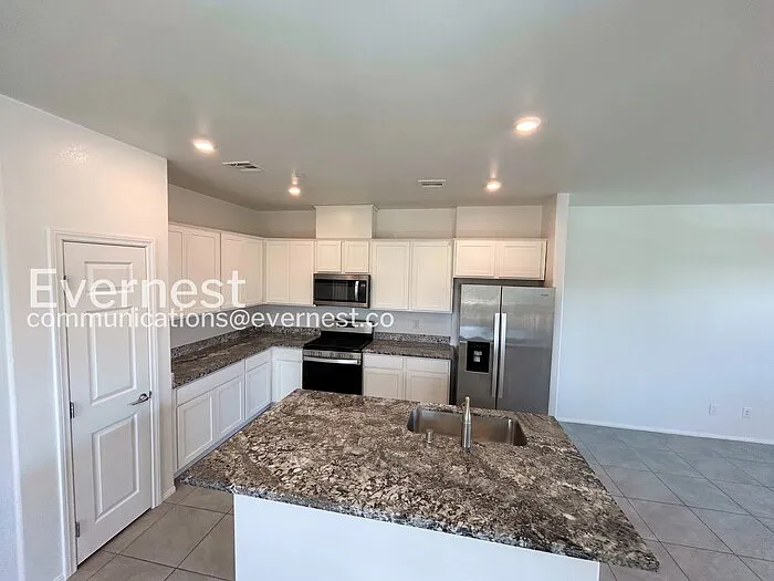 639 Sedum Ave — Photo 7
