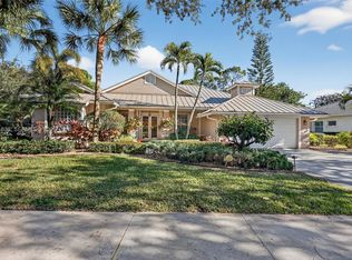 7702 SE Mammoth Dr, Hobe Sound, FL 33455