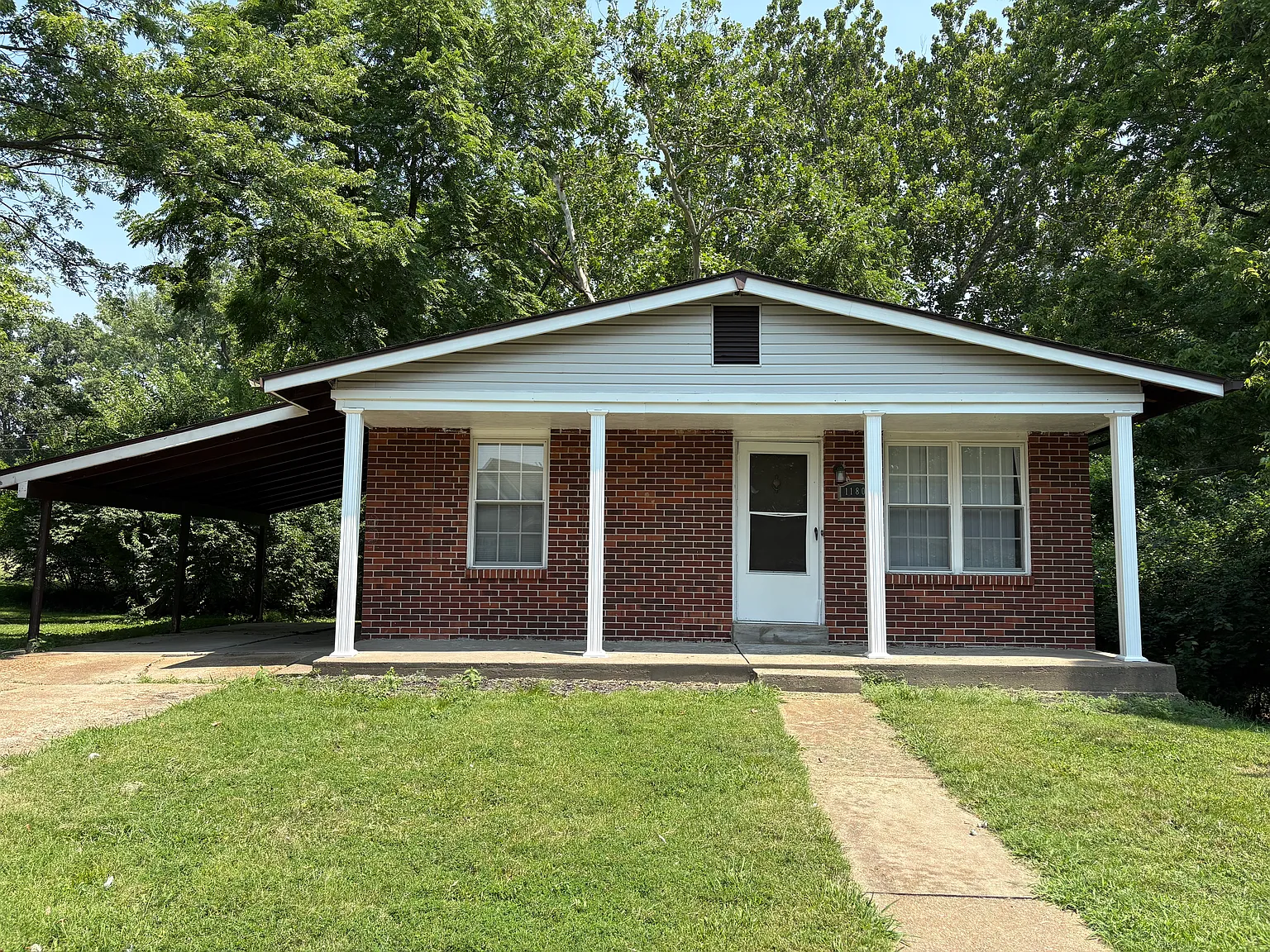 11801 Lillian Ave photo 1