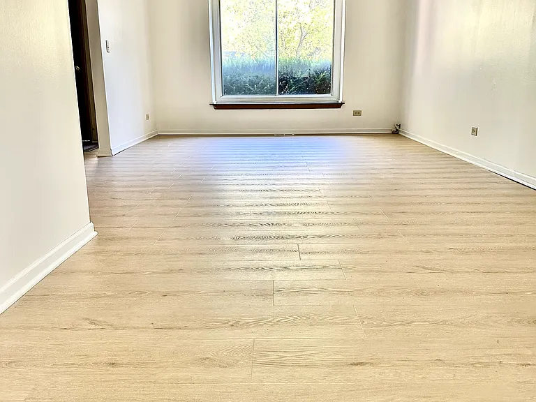 2303 Woodview Ln — Photo 15