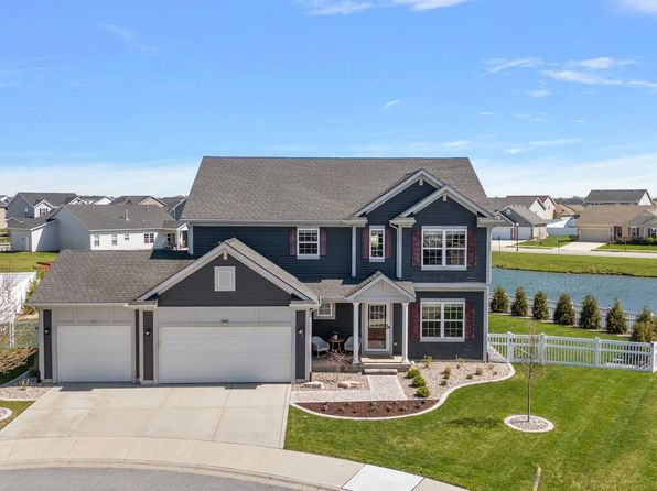 10143 Sumter Ct, Cedar Lake, IN 46303