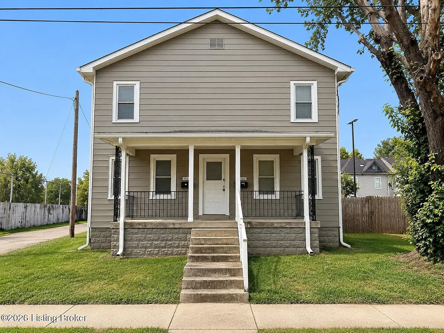 1 bed, 1.0 bath, 650 sqft, $750 — Photo 1