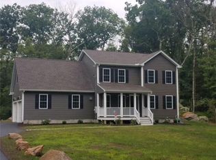 329 Carpenter Rd, Scituate, RI 02831