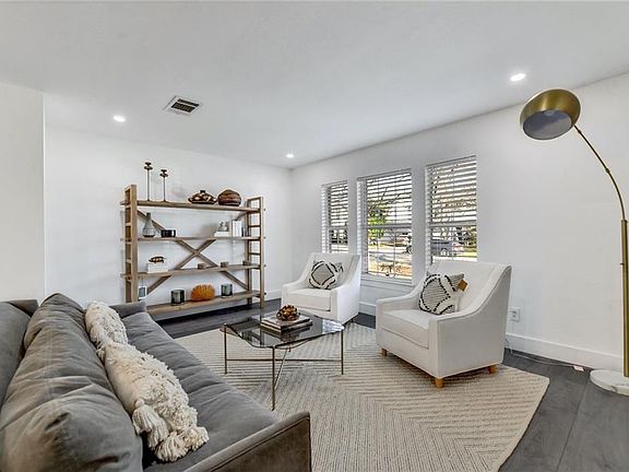 5th image of 8012 Evadean Cir