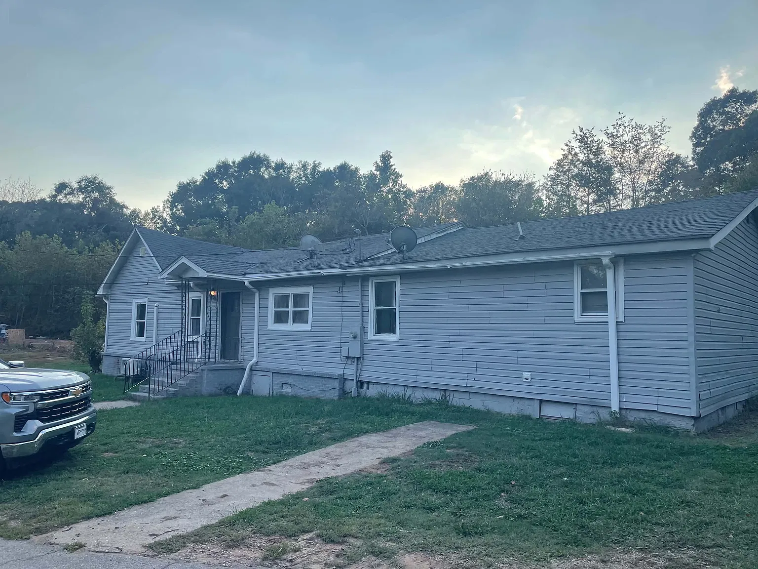 109 Flanagan Rd — Photo 2