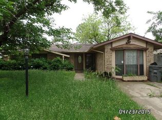 12404 Spring Branch Dr, Balch Springs, TX 75180