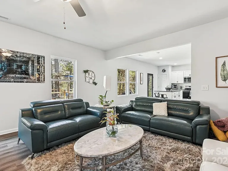 7608 Denbur Dr — Photo 25