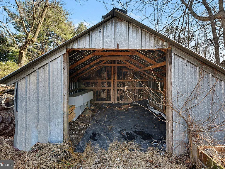 939 Gravel Pike — Photo 42