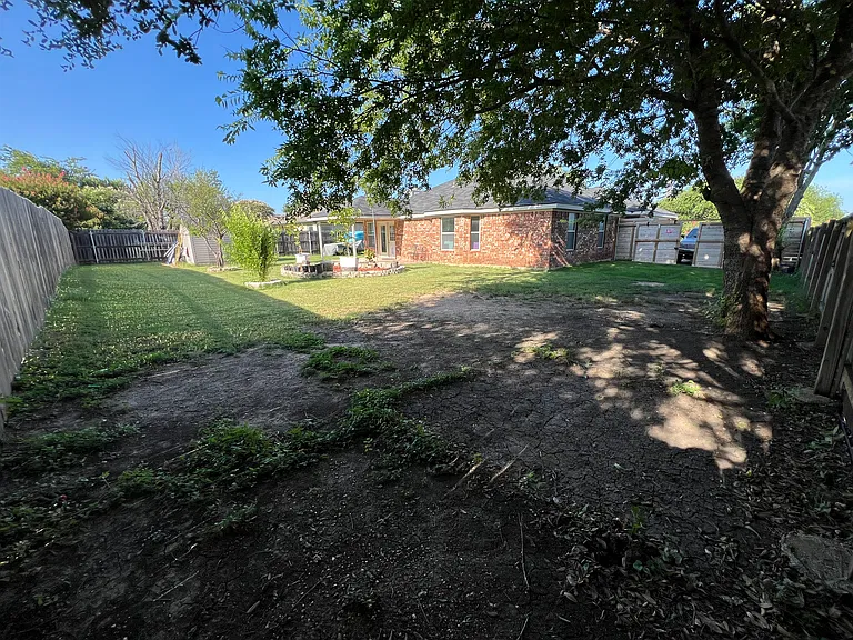 5009 Joseph Dr — Photo 39