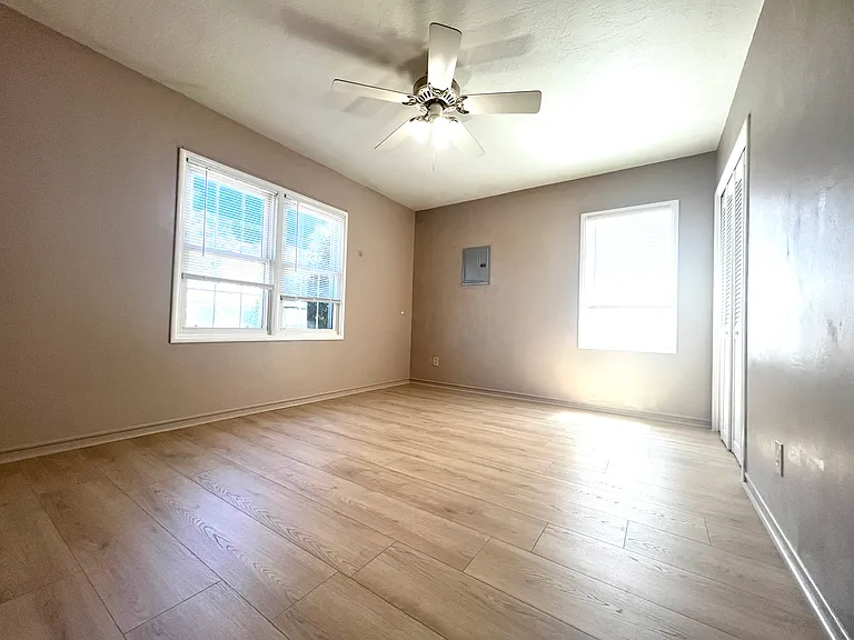 36865 Niles Blvd — Photo 6