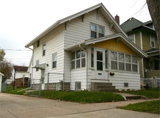 627 W Mullan Ave, Waterloo, IA 50701