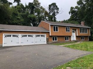 1112 Hartford Tpke, North Haven, CT 06473