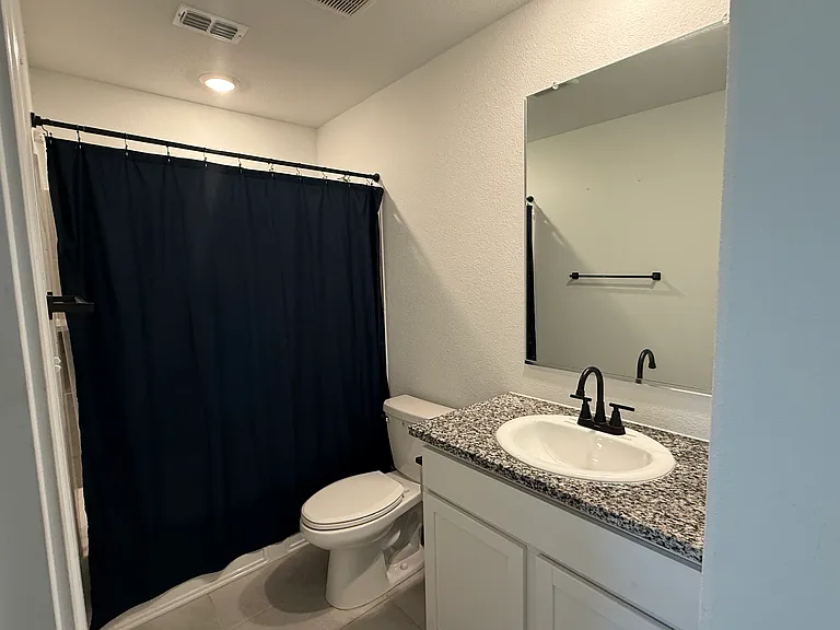 Arkoma Dr — Photo 4