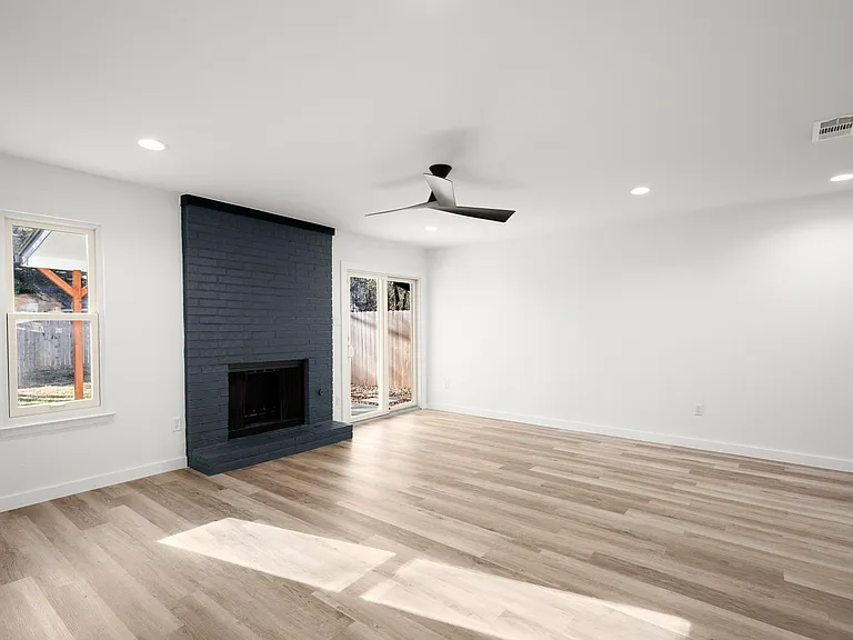 9717 Anderson Village Dr — Photo 8