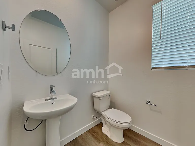 9721 W Tamarisk Ave — Photo 7