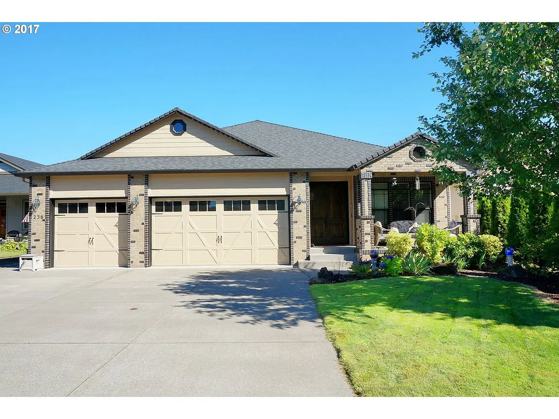 236 Misty Ln photo 1