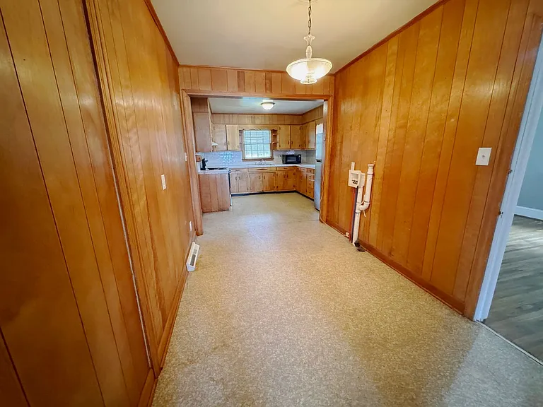 229 Alpine Dr — Photo 8