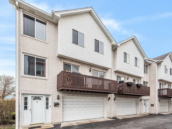 7290 Ogden Ave Unit 1, Riverside, IL 60546