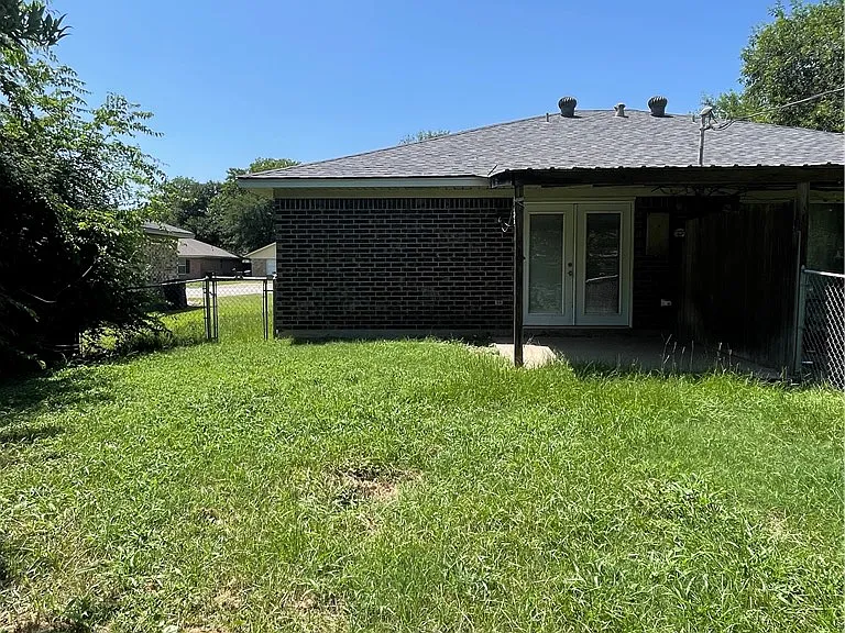 800 Concho Pl — Photo 9