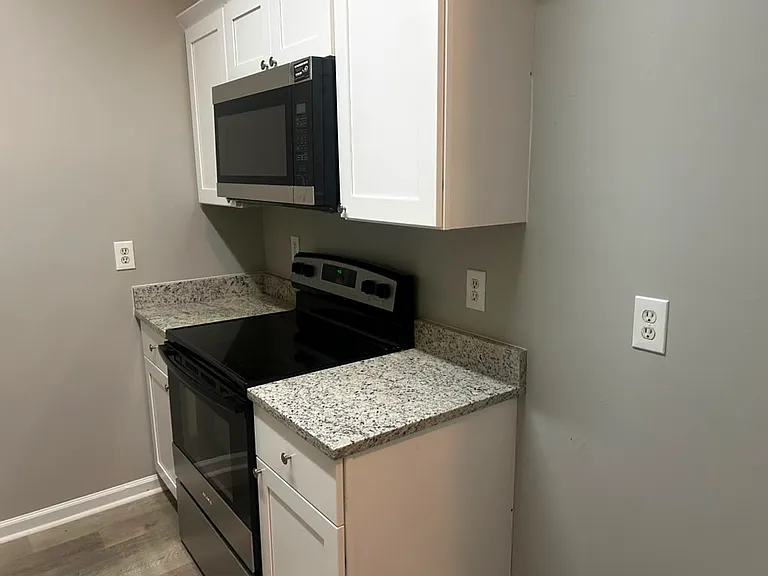 1695 Camden Forrest Way — Photo 8