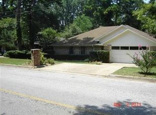 1103 Warren Dr, Marshall, TX 75672