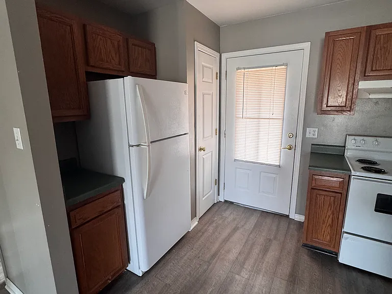StoneBridge Apartments — Photo 13
