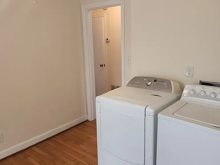 3843 Plantation Rd NE — Photo 9