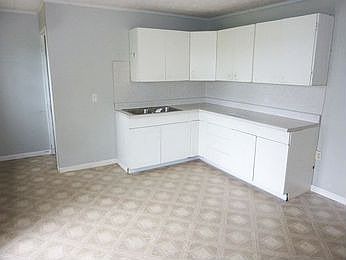 4th image of 9334 Crafton Dr