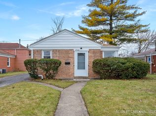2508 S 18th Ave, Broadview, IL 60155