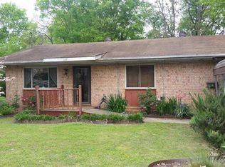 122 1st St, Hot Springs, AR 71913