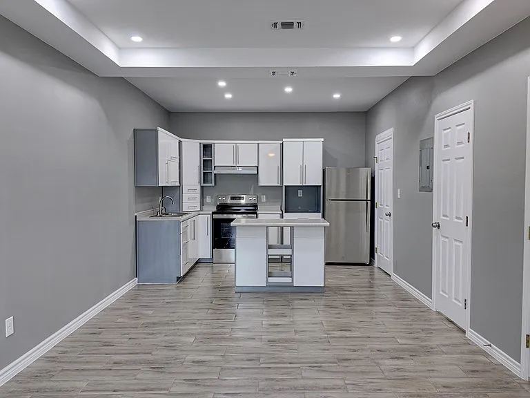 416 J R Rodriguez Cir — Photo 7