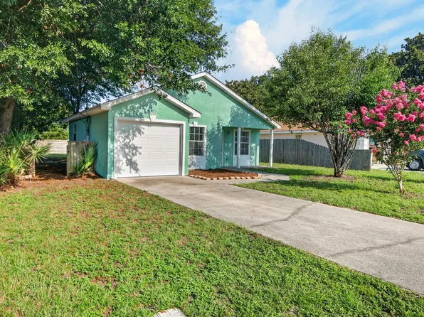 300 Azalea St, Panama City Beach, FL 32407