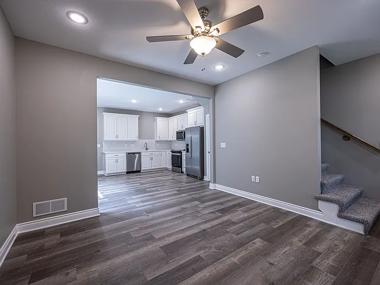 1212 William Pl — Photo 7