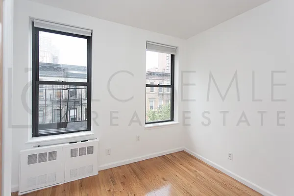 Rented by LC Lemle Real Estate Group | media 5